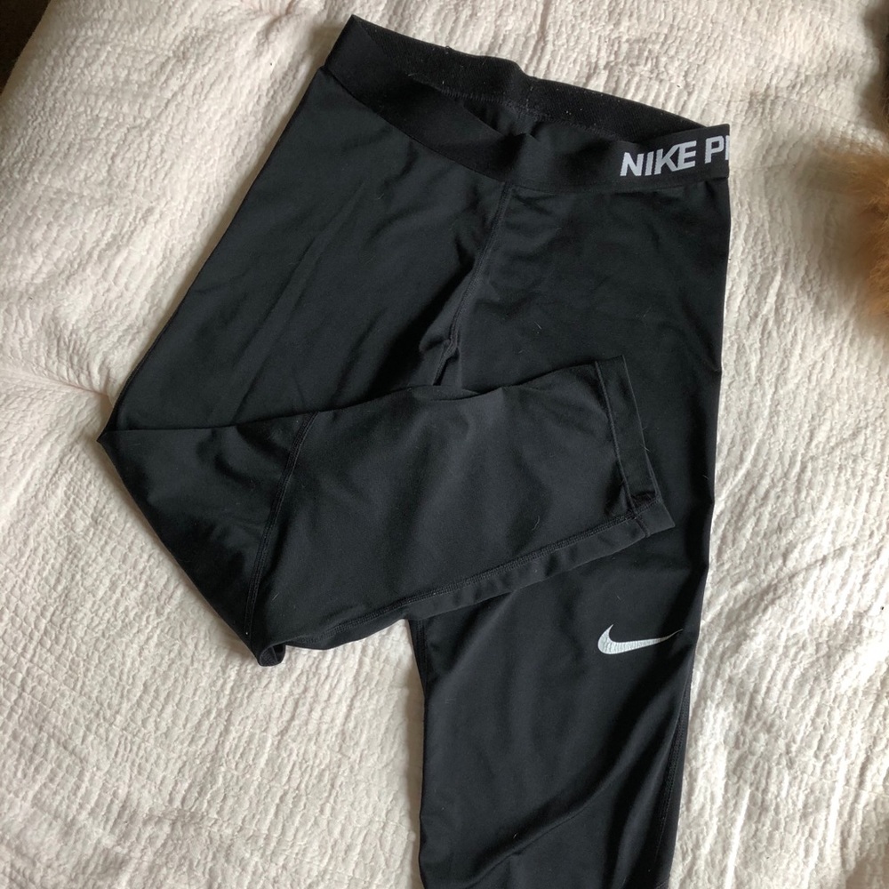 Nike Pro Cropped Leggings
